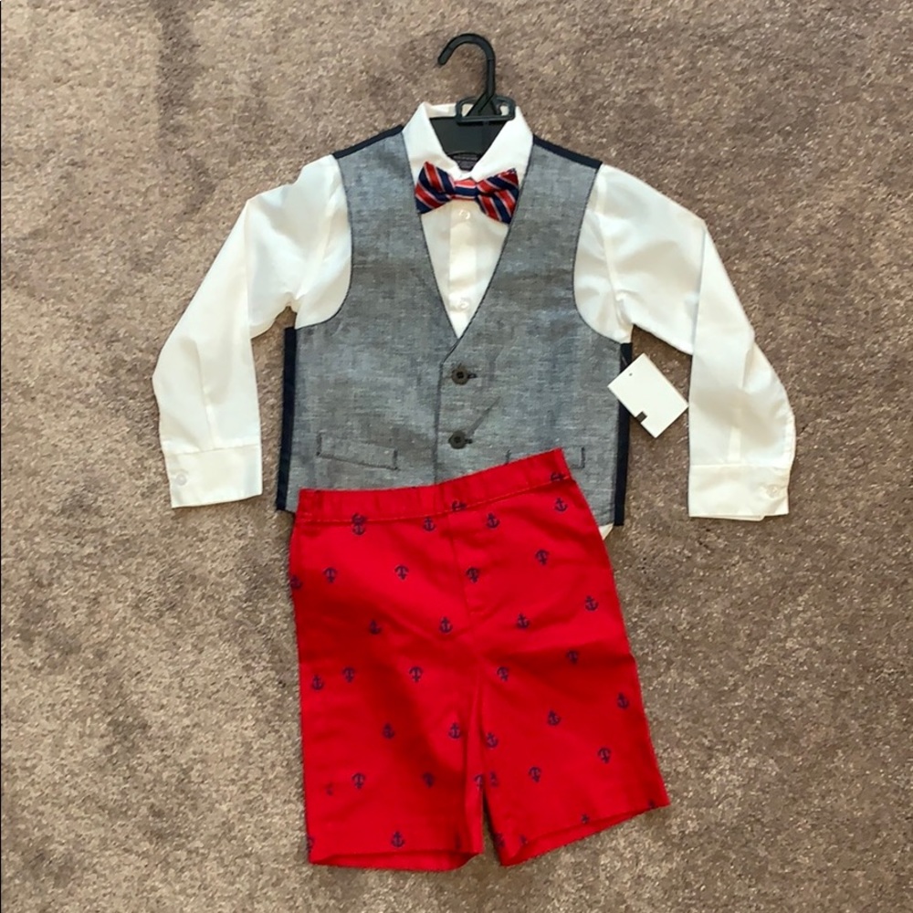 ⚓️⚓️⚓️NWT IZOD Boys size 6 shorts set with bow tie